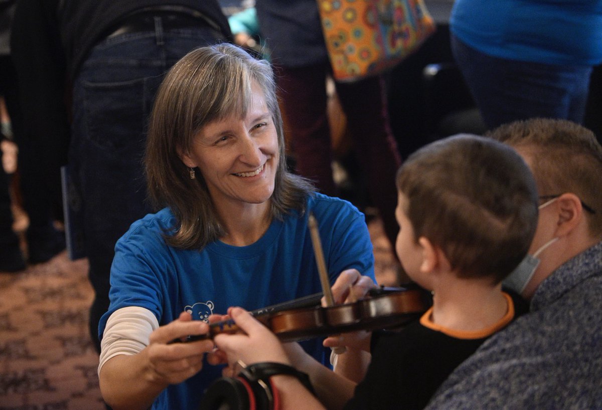 It's that time of year again 🧸

Our Teddy Bear series kicks off September 23rd at 10am in the Carmel Clay Library!

View the full lineup here: indianapolissymphony.org/learn/kids-fam…

#INDYSYMPHONY