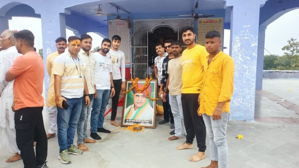 PreetRana58's tweet photo. "अच्छी शिक्षा, अच्छा स्वास्थ्य,
पढ़ी लिखी माँ और कर्ज मुक्त समाज"
  - कर्नल बैंसला https://t.co/gNHcdQl7xq