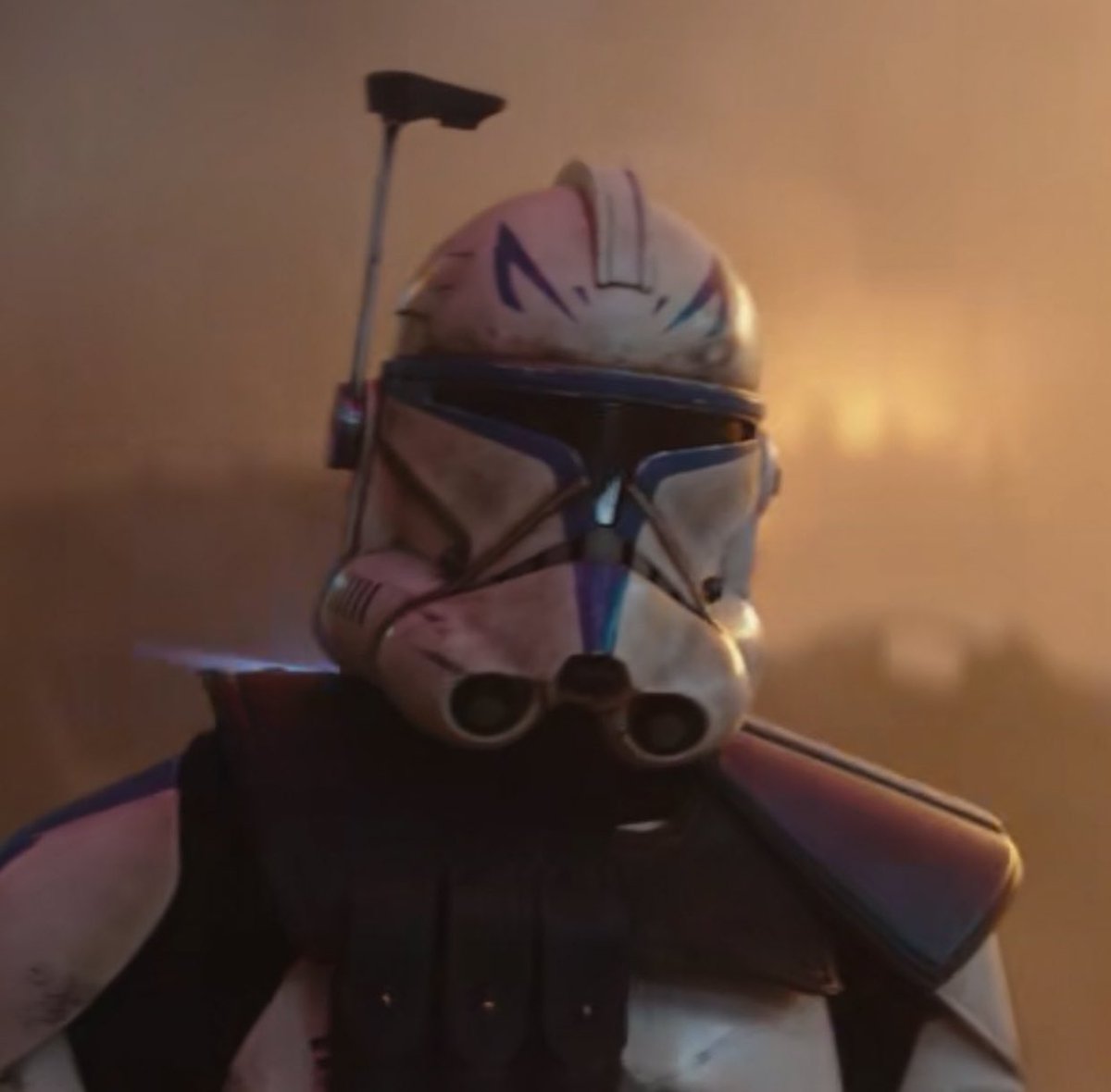 Gunzotheclown's tweet photo. I can’t believe they showed all this in the latest episode 😭 First look at captain Rex in live action and more of Anakin Skywalker #Ahsoka #AnakinSkywalker https://t.co/IoTThu94B8