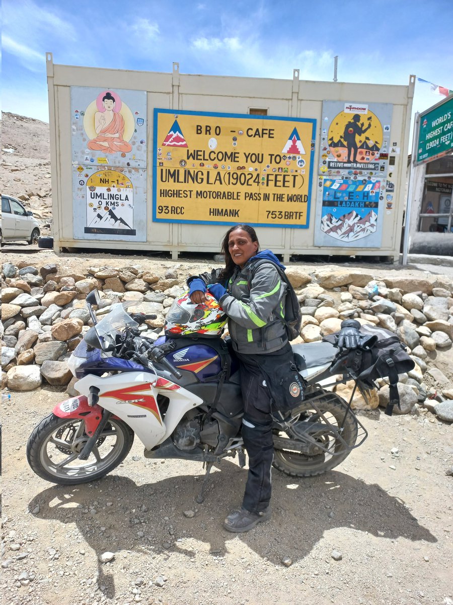 ShilpaB11's tweet photo. @honda2wheelerin @HondaRacingIND #Honda #HondaBikersSpotlight #HondaExcitesTheWorld
Me &amp; my CBR have scaled many mountains, reached highest passes &amp; been through all terrains in the country. 11 years of togetherness, 1.50L kms and still going strong. https://t.co/0O9Att6ZE0