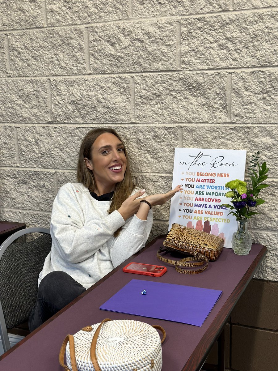 Thank you to all the Woman Leaders not only in my store #42 but to our entire district 829 #LowesWLS was such an amazing success! <a href="/NestorAndino1/">Nestor Andino</a> <a href="/BlueTeam_R21/">Lowe’s Region 21</a>