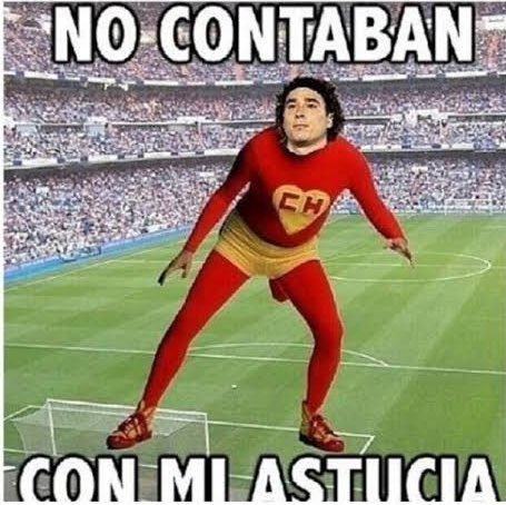 Que selección más diminuta tenemos, que gol de acaba de comer Ochoa, Dios Mío. Se vienen 4 largos años.