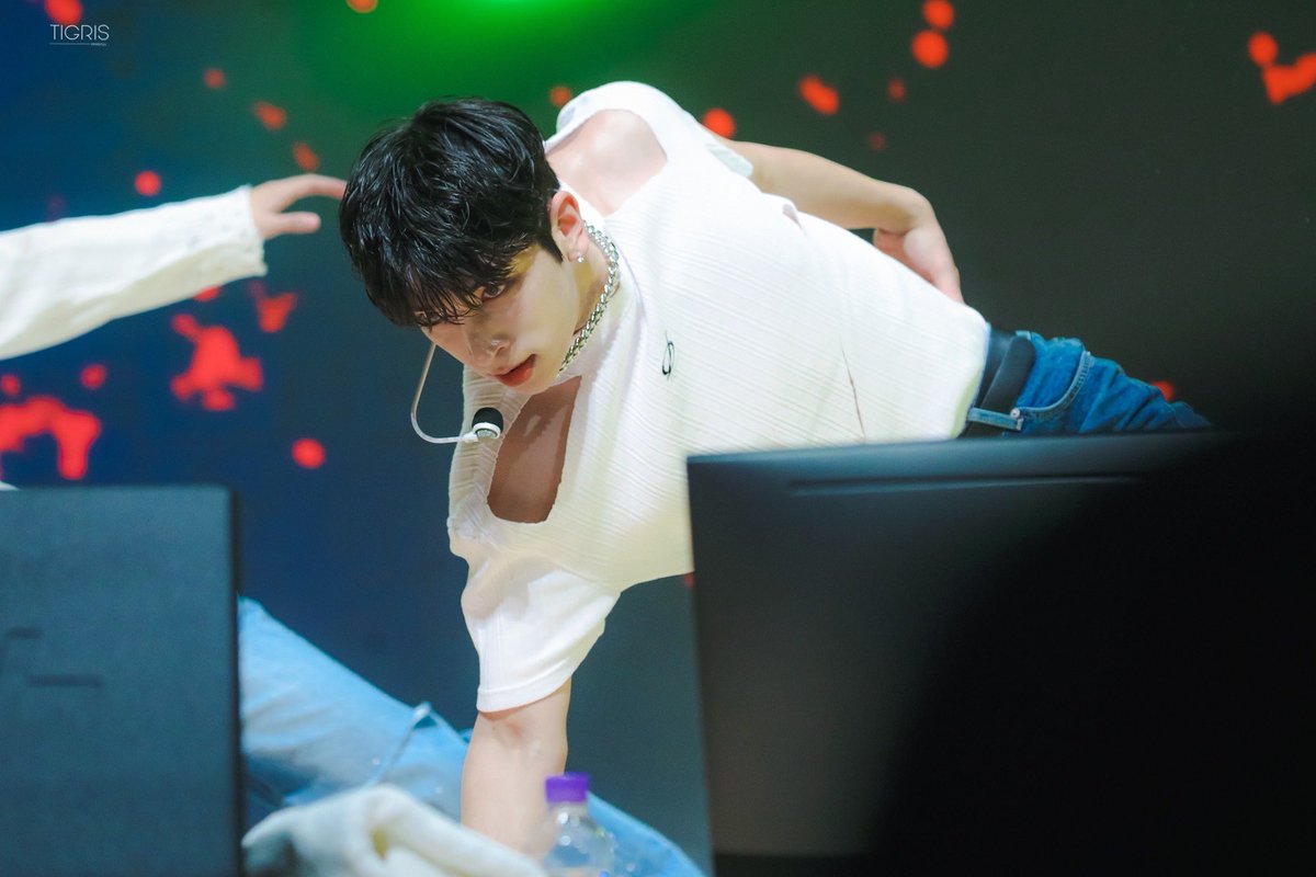 tigris_lhg's tweet photo. 230910

저기요 짐 좀 내려놓으세요
                 멋짐.

#LEEHANGYUL #한결 #이한결
#BAE173 #비에이이173 https://t.co/AyjCfCODja