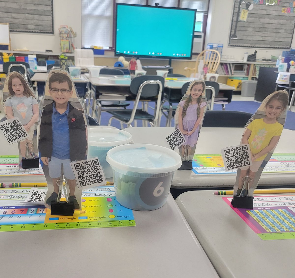 mindy andrews (@mindyandrews22) on Twitter photo Open house in Mrs Andrews classroom <a href="/MartinElem_SPS/">George R. Martin Elementary School</a>
<a href="/SeekonkPS/">Seekonk Public Schools</a> #vocaroo project
THANKS <a href="/cterrillteach/">Colleen Terrill (she, hers)</a> for the idea! Open house in Mrs Andrews classroom <a href="/MartinElem_SPS/">George R. Martin Elementary School</a>
<a href="/SeekonkPS/">Seekonk Public Schools</a> #vocaroo project
THANKS <a href="/cterrillteach/">Colleen Terrill (she, hers)</a> for the idea!