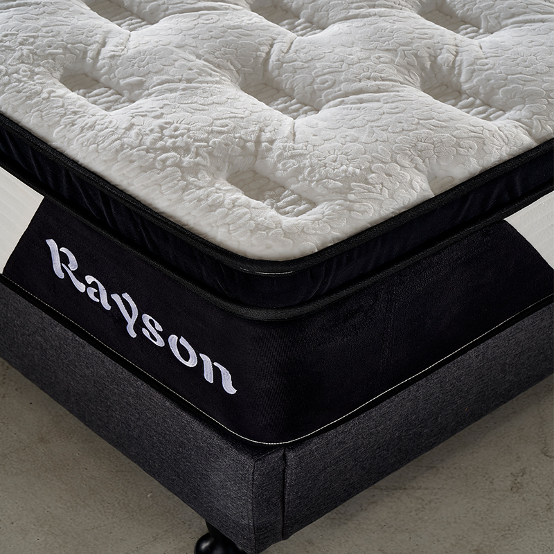 RaysonGlobal's tweet photo. Foshan Rayson Non Woven Co., Ltd. pursues perfection. #softfeatherpillows https://t.co/9pcaPzZX8b