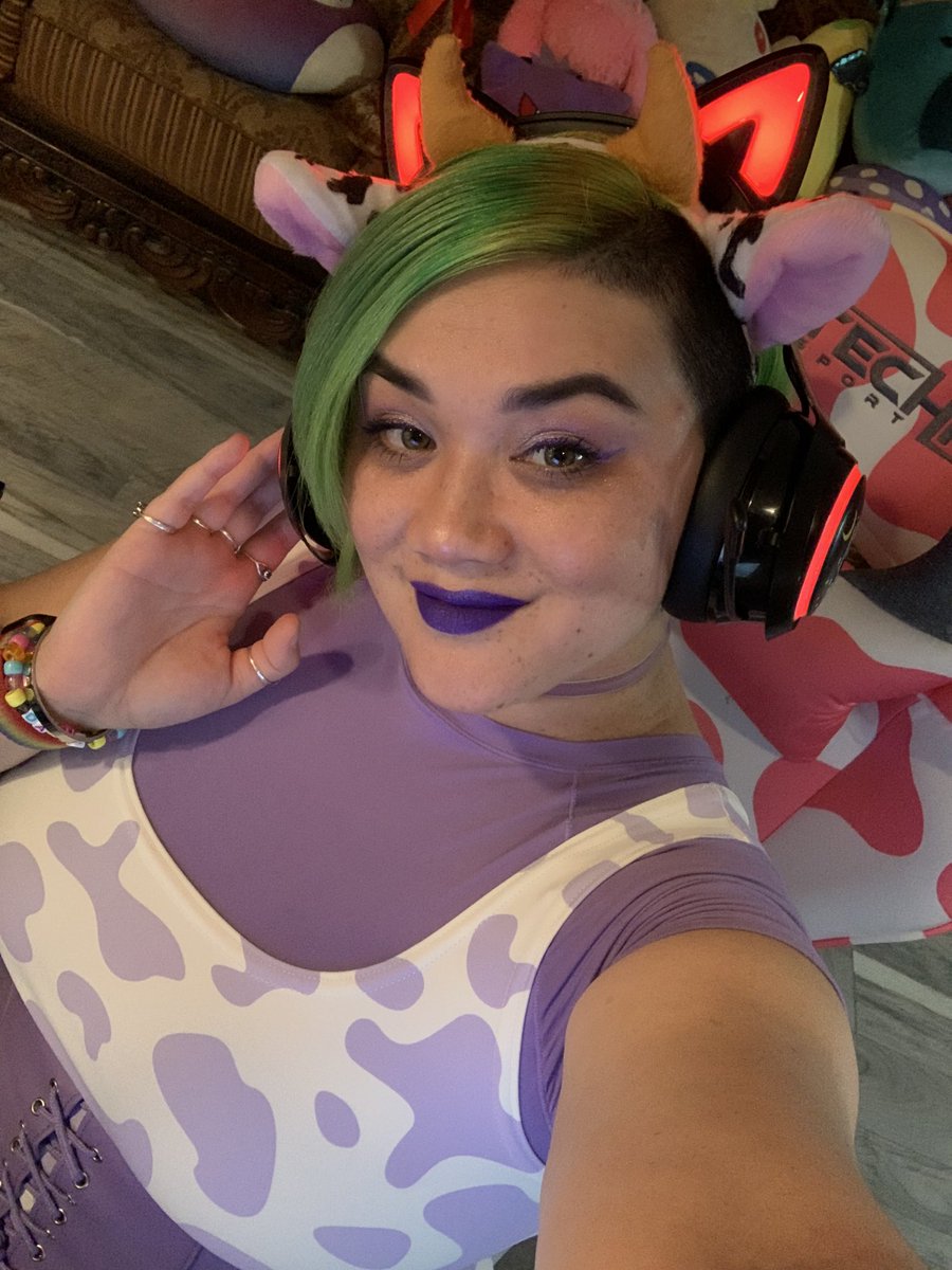 daku_bara's tweet photo. We continue our TemTem Nuzlocke Session with Kortrah! Come Say Hi! https://t.co/qI0SIZNfcn #smallstreamer #dakmoo #gamergirl #varietystreamer #twitchstreamer #cowwaifu #egirl #altgirl #moo #temtemstreamer #nuzlocke #temtemnuzlockechallenge #lavandercow #berrycow https://t.co/3zZQrIfsLb
