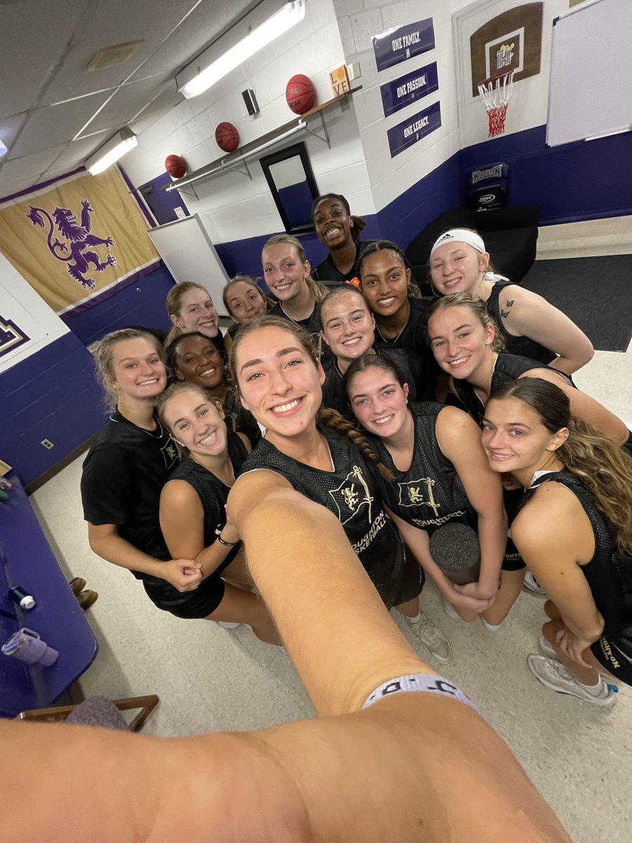 DAY ONE ✅
.
The energy &amp; effort was through the roof tonight! We cannot wait to keep it going with this special group!
.
#OneFamilyOnePassionOneLegacy #GoHighlanders 🦁🏀