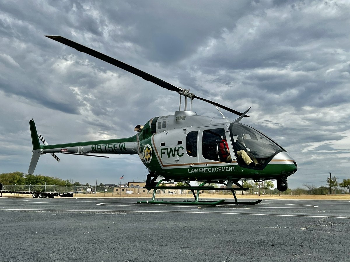 CNCTechLLC's tweet photo. #cnctechnologies is proud to announce the delivery of the first Florida Fish &amp; Wildlife Conservation Commission Bell 505!  We look forward to supporting this FWC aircraft, as well as several more that will deliver in the coming months. #cnctech #aviation #downlink https://t.co/SxDmCxb4EP
