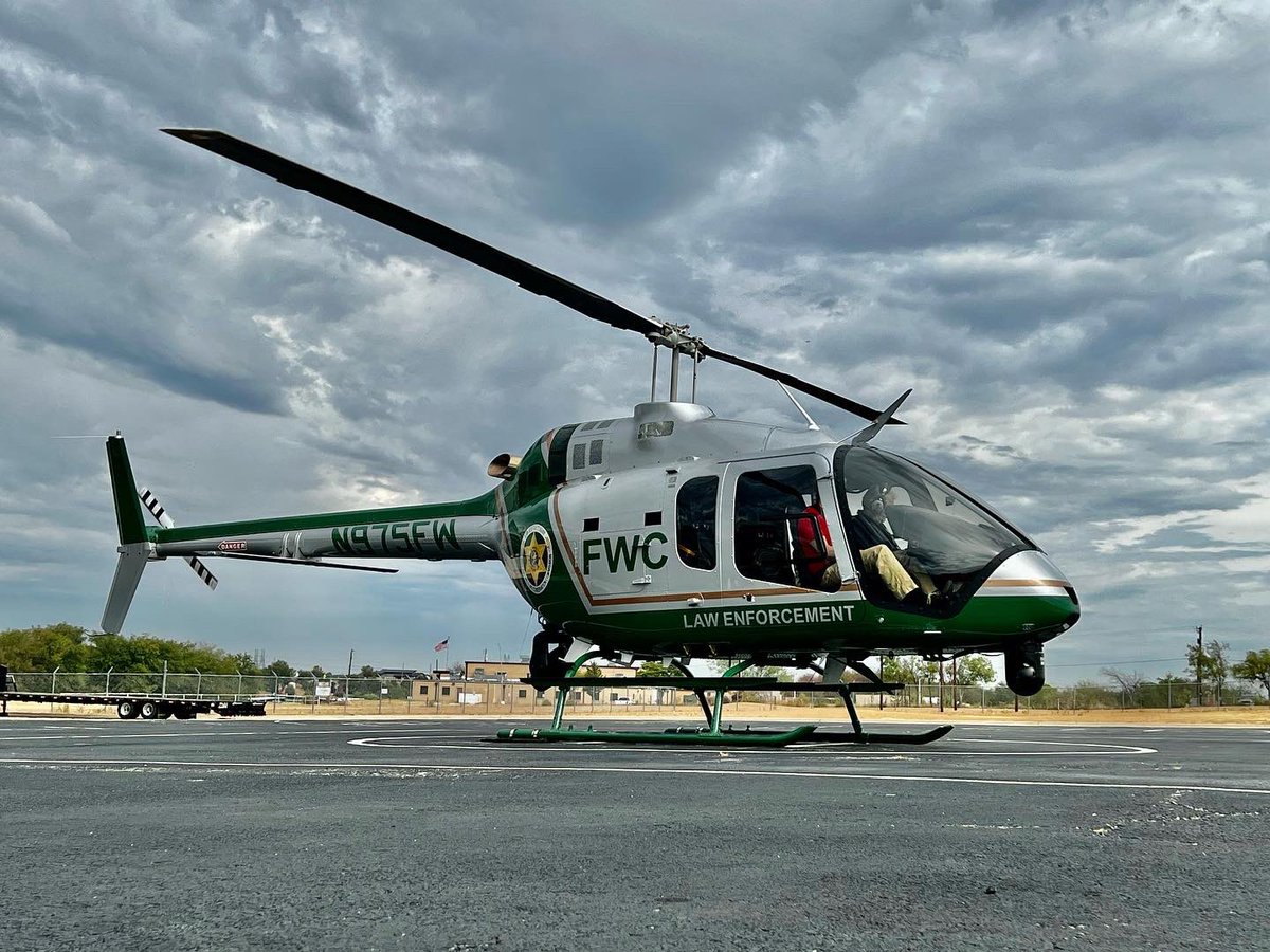 CNCTechLLC's tweet photo. #cnctechnologies is proud to announce the delivery of the first Florida Fish &amp; Wildlife Conservation Commission Bell 505!  We look forward to supporting this FWC aircraft, as well as several more that will deliver in the coming months. #cnctech #aviation #downlink https://t.co/SxDmCxb4EP