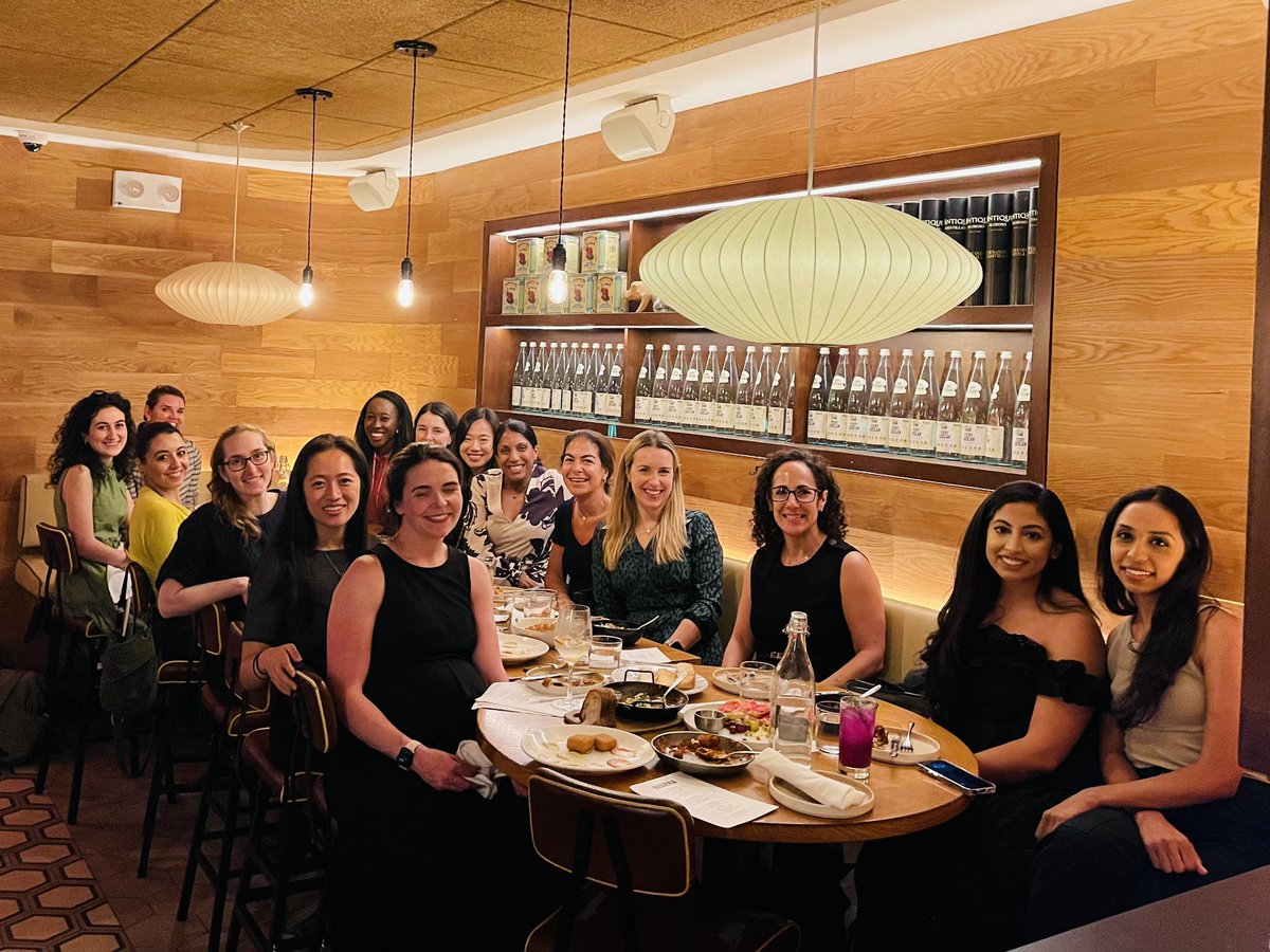 Taking a little time to celebrate the ladies of @WCM_GI via our annual #WomeninGI dinner 🎉🎉 Esp exciting to inaugurate three first year ladies to the crew @DrCriccoLizza @Michelle_Lee_MD @ReemSharaiha @sonalkumar29 @AllisonYangMD @DBrandmanMD @AboubakrAiya