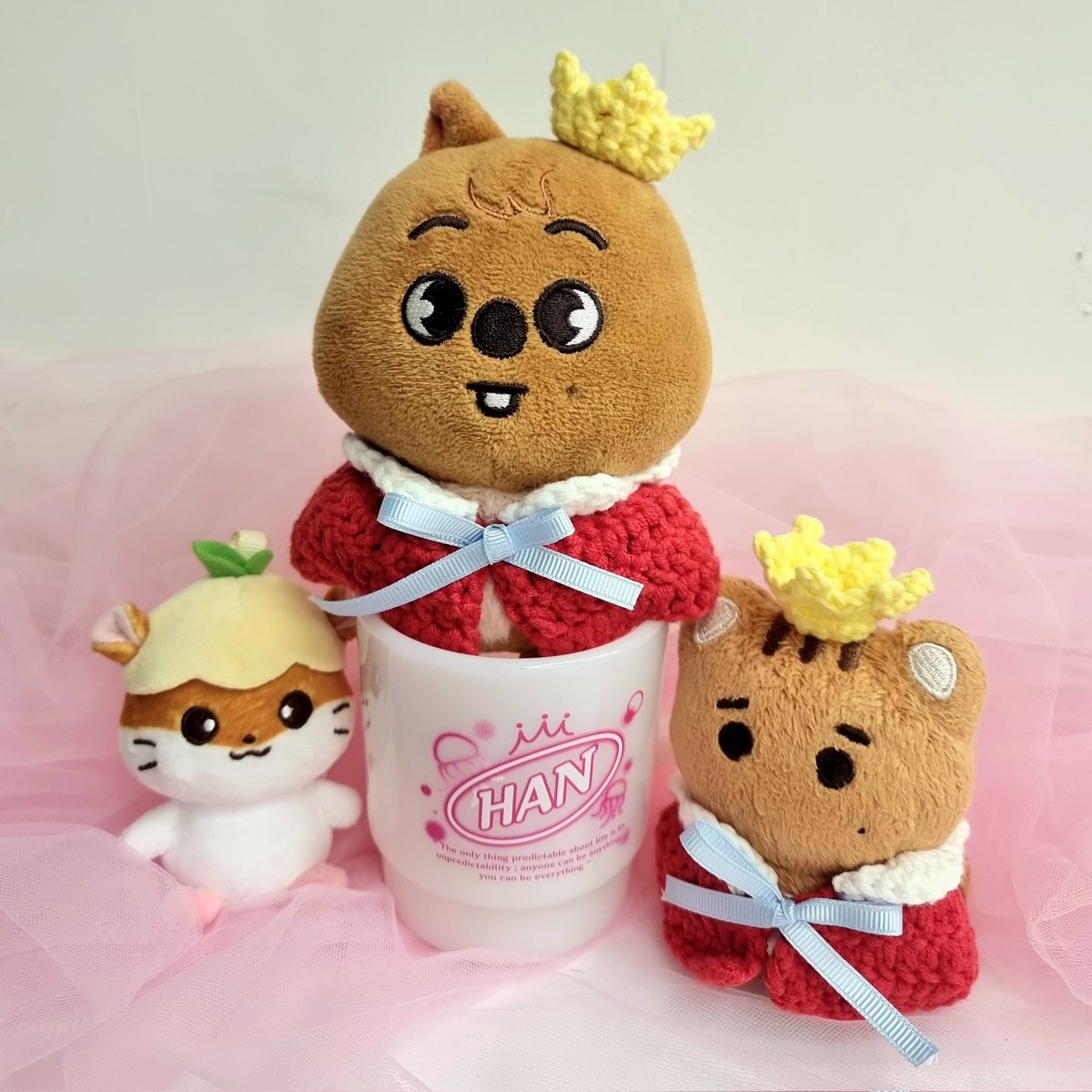 princehan0914_'s tweet photo. ╔═══ °• ♔ •° ═══╗
🌷   쿽자님의 비밀화원   🌷
╳°｡ ღꕥ ⁘ ➵ ღ ･ꕤ ｡°╳

💌  𝑵𝒐𝒕𝒊𝒄𝒆 ❥･•
-  쿽자님의 비밀화원 ���문 후기를 해시태그와 함께 올려주시면 추첨을 통해 밀크 글라스를 보내드립니다 ❤👑🐹🌷

#두근두근_쿽자님의_비밀화원
#HBD_My_Prince_HAN https://t.co/S6NS6LPQRy