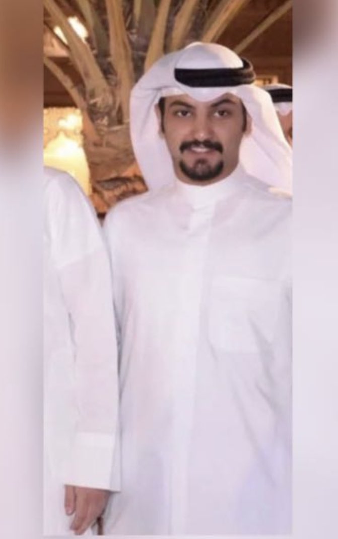 albathal_6's tweet photo. اضرب العالم  انا يمناك  منت لحالك 
ابتسم جعل الوجيه المبغضه يفدونك

وان تكدر  خاطرك و لا تعكر  بالك    
والله اني لا اقلب الدنيا واوقف دونك

@falbthal https://t.co/3U3s8UJdDJ