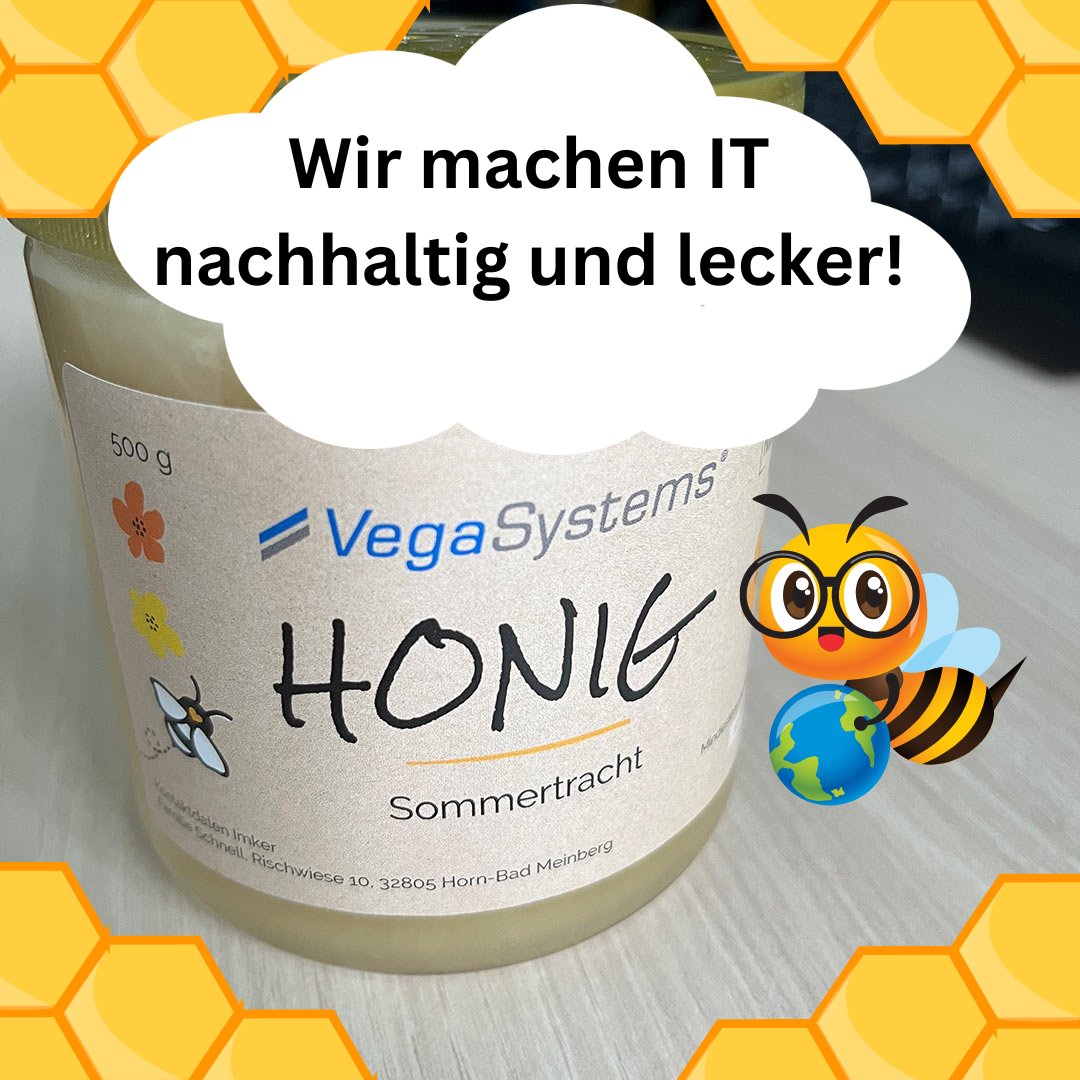 Für unsere Mitarbeiter in #Paderborn gab es heute eine süße Überraschung - nachhaltig produzierten #Honig für jeden.
Hierfür danken wir sehr herzlich der Familie von Christian Schnell, die in der Region der #Externsteine diesen leckeren Honig herstellt.
#grünesrechenzentrum