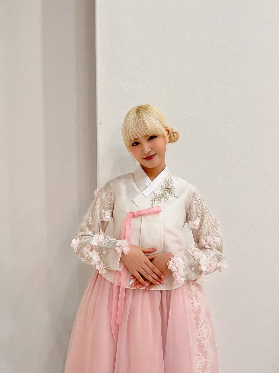 ⠀⠀  
             ╭ ◜◝  ͡  ◜  ͡  ◜◝ ◜  ͡  ◜◝◜  ͡  ◝ ╮
             (     天使 𝚋ꫀa𝕥s ✪ u𝚙da𝕥e    )
             ╰◟◞  ͜  ◟◞  ͜  ◟◞◟◞   ͜  ◟◞  ͜ ◞ ╯
                °. ♡
               .   °
　        __♡
     ⊂⊂ ・）
　     /　 |
     ⊂＿_u