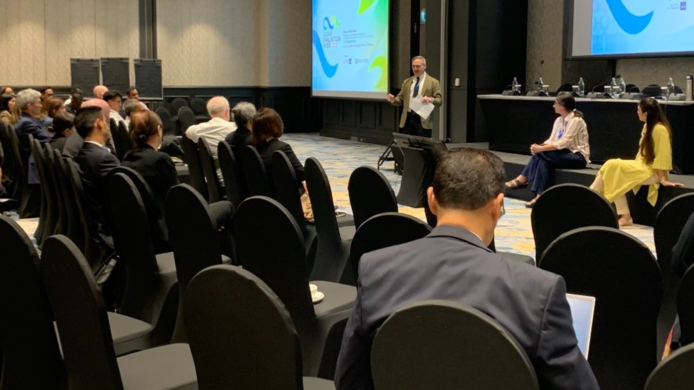adbevaluation's tweet photo. Scenes from an interactive session at #AsianEvaluationWeek23 - The Communication Rhapsody. Highlighting challenges &amp; good practices on how to get #evaluation lessons across to target audiences
#communications @nmann2015 https://t.co/aA1JKyvN2l