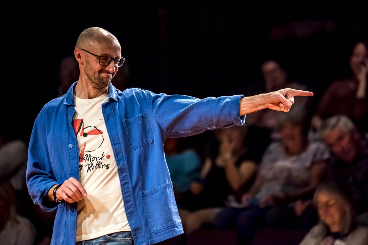 LizStevenson5's tweet photo. I’ve loved spending time with this beautiful play and everyone who has been a part of making this production and everything we’ve got happening around it. Short run at @tbtlake followed by a two week tour across village halls and community spaces in cumbria. #everybrilliantthing https://t.co/PXRoAquGt2