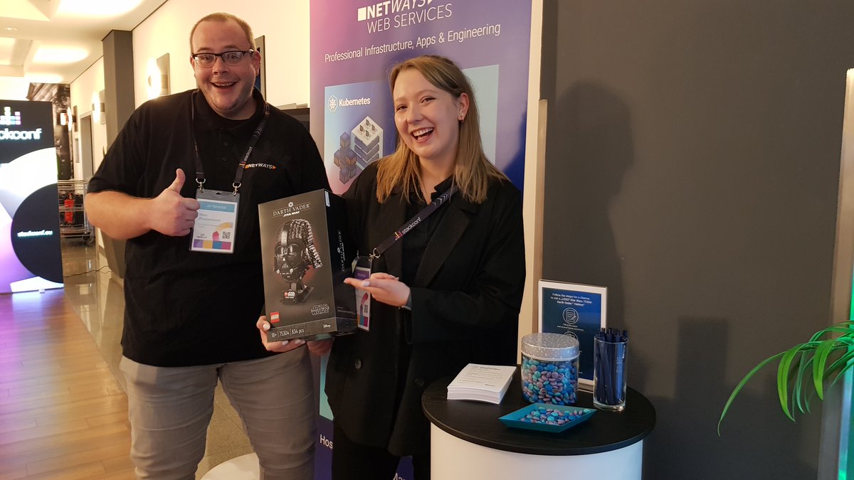 NetwaysCloud's tweet image. 🚀 Our booth is the cool place to be at #stackconf! Swing by and enter our raffle! You could win a Lego Star Wars™ Darth Vader™ Helmet! 🤖 The raffle closes tomorrow at 3 PM, so hurry to be the lucky winner! May the IT Force be with you! #ITConferences #ITCommunity