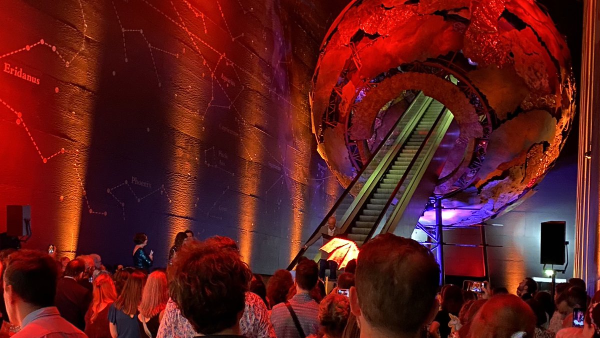 PiersTorday's tweet photo. A glorious launch last night for Katherine Rundell’s mighty #ImpossibleCreatures in the epic Earth Hall at the Natural History Museum. Dinosaurs, dragons and Charles Dance reading - children’s books is where the party’s at! https://t.co/Us9gQyO3hz