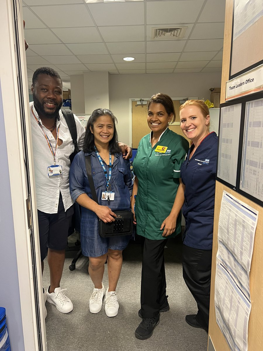 It was great to meet the NCL, CYP mental health education team visiting @NorthMidNHS to roll out mental heath training for all our BCYP staff @NorthMidNHS We are very much looking forward to the sessions. #MentalHealthAwareness @Suzanne02190370 @datt_colette @drcharlottec