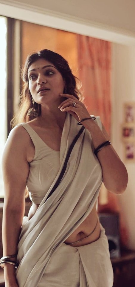 F548_Y0acAATA8D?format=jpg&name=medium