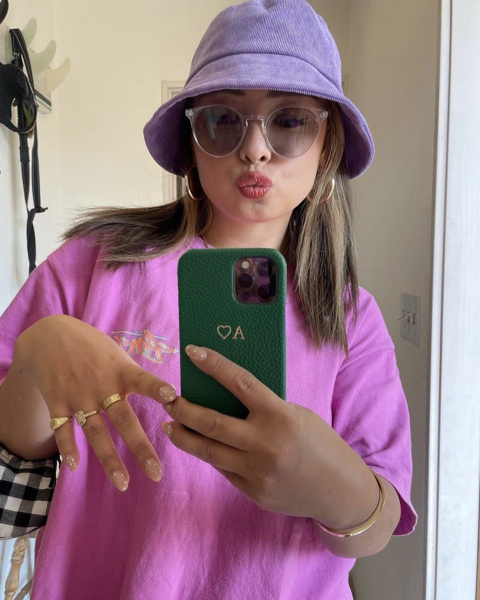 flex_japan's tweet photo. 【4colors】classic round clear frame sunglasses

て大人気のラウンドタイプとボストンタイプの中間のようなフレームがクリアデザインになっている事で爽やかな印象を与えてくれます✨

シェイプもクセがなく、どんな顔の形にも綺麗にハマってくれる万能アイテムです！ https://t.co/E7yjOTApVj