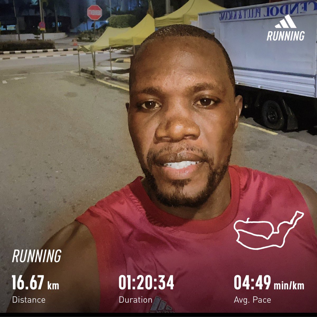 arthurKadima's tweet photo. Put in the work because it is worth it in the end.
#RunningWithSoleAC
#runningwithtumisole
#runwitharthurk
#nikerunning
#adidasruntastic
#runaddicted
#halfmarathon
#IPaintedMyRun 
#RunningWithLulubel
#Run2023
#NeverGiveUpFindAWay https://t.co/AJPFyT99FJ
