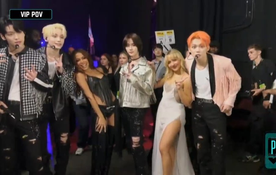 TXT_304_Daehyun's tweet photo. TXT CON SABRINA CARPENTER

#TXTxAnitta 
TXT IS BACK FOR MORE
#BackForMore #TXTatVMAs 
TXT AT 2023 MTV VMAs
@TXT_members @Anitta #VMAs https://t.co/GnqqaNg25l