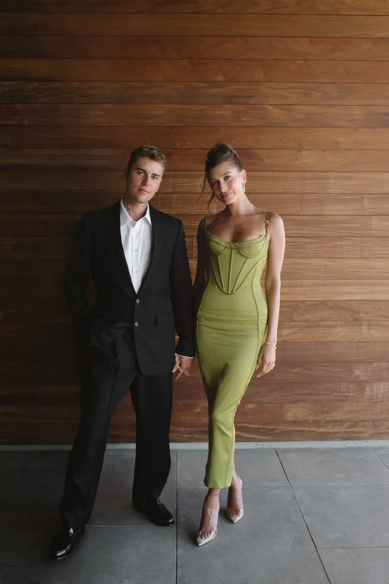 biebernovidade's tweet photo. 🚨Hoje, Justin Bieber e Hailey Bieber completam 5 anos de casados. https://t.co/pDjfN7IsDe