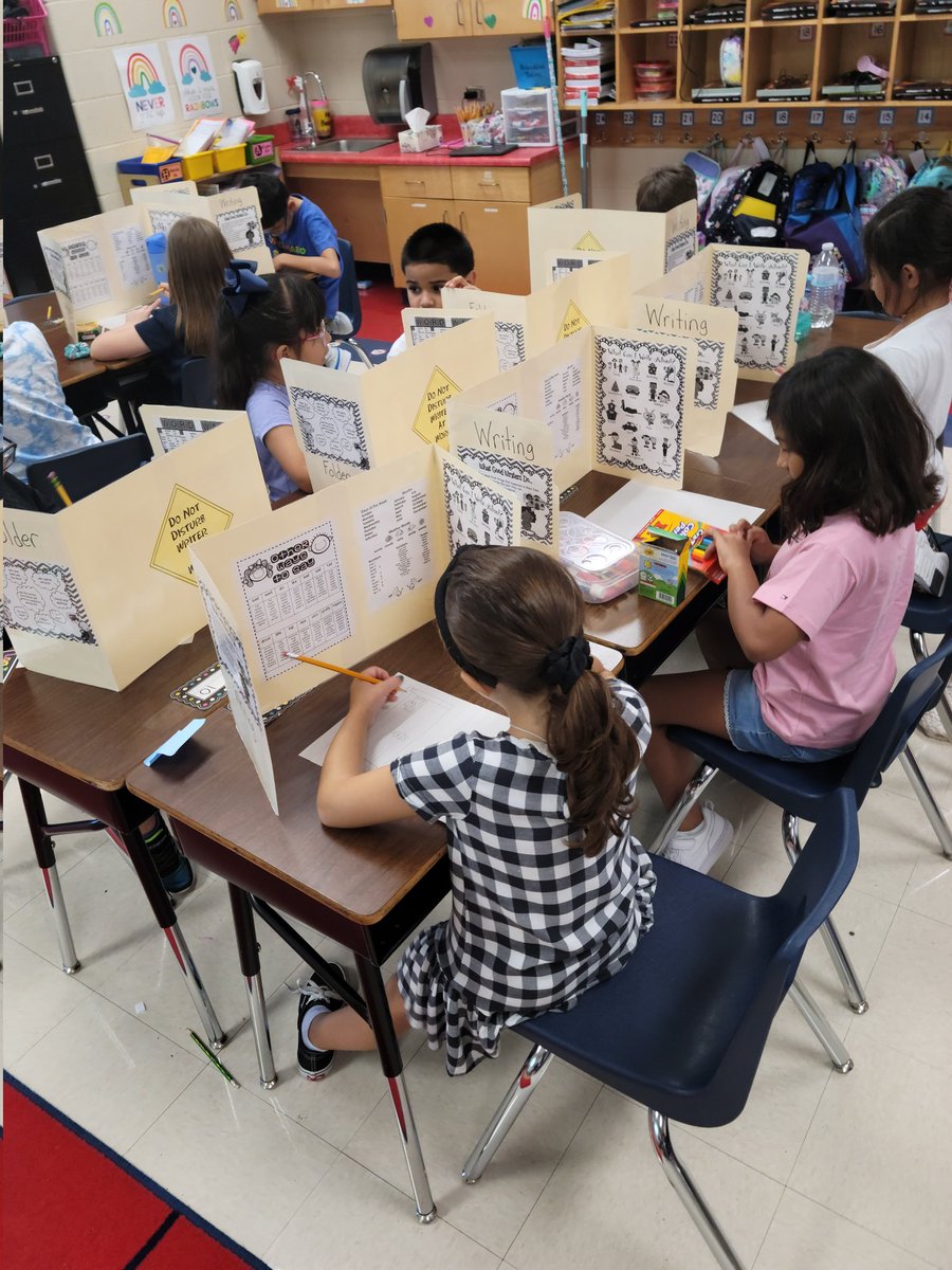 AveryBarnes18's tweet photo. We have begun our writers workshop! My 2nd graders wrote their first personal narrative this week. @NISDMurnin @ambermfreeman @LauraSheffiel20 @CourtneyShelby5 https://t.co/dKXQB278SZ