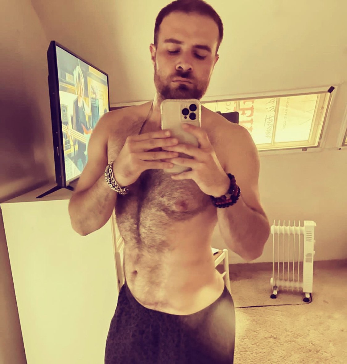 GerryRRamos's tweet photo. #buenasnoches !!! Que ganas de dormir #calientito 🙈 !!!
#gay #gayman https://t.co/ToyxovWcEF