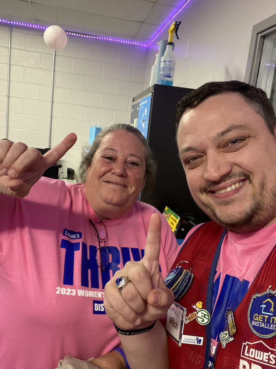 Mitch Derrow tweet media