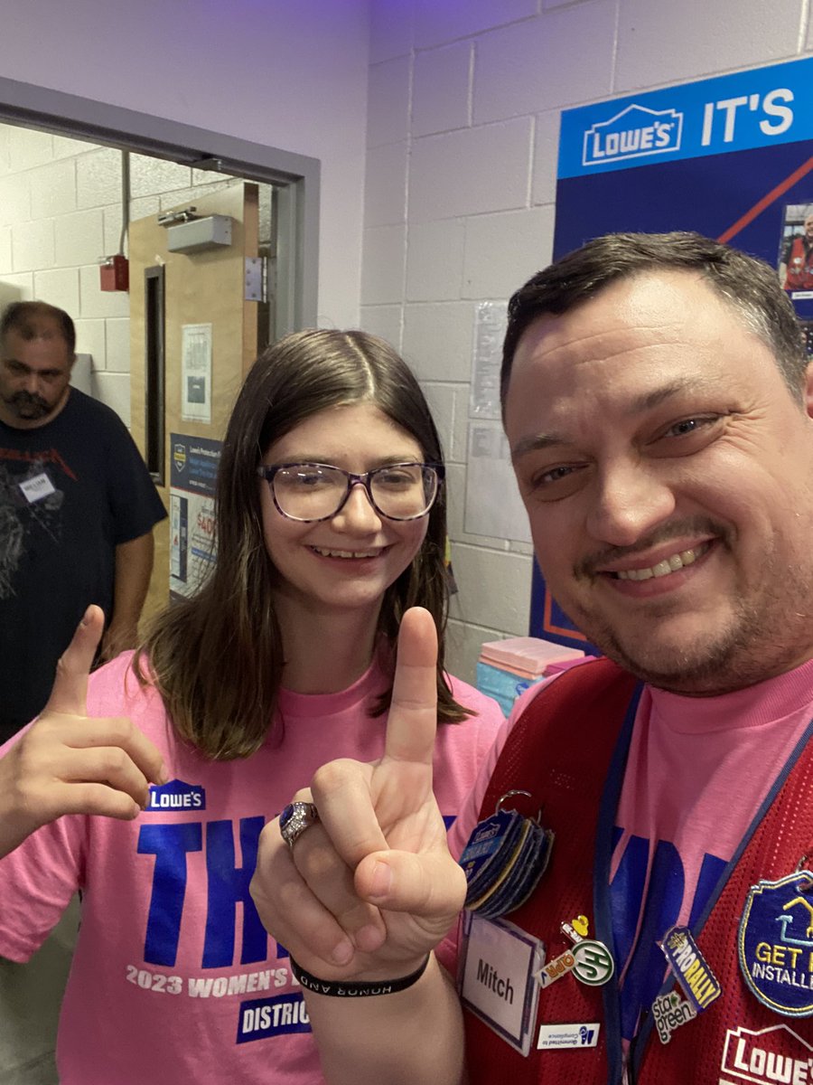 Mitch Derrow tweet media