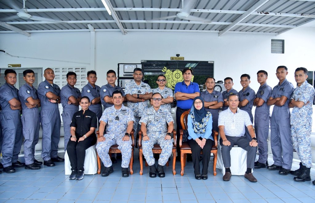 HQ Eastern Fleet tweet media