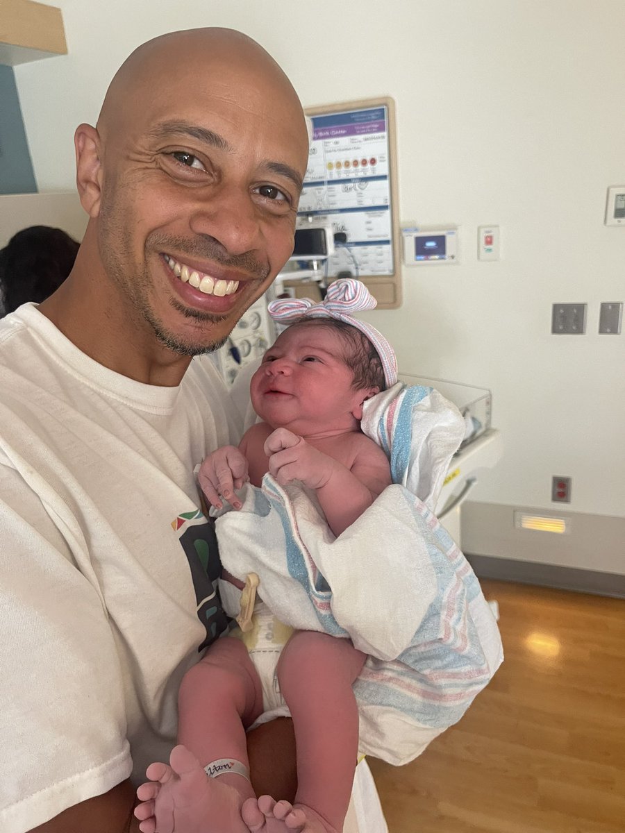 Maco Hamilton tweet media