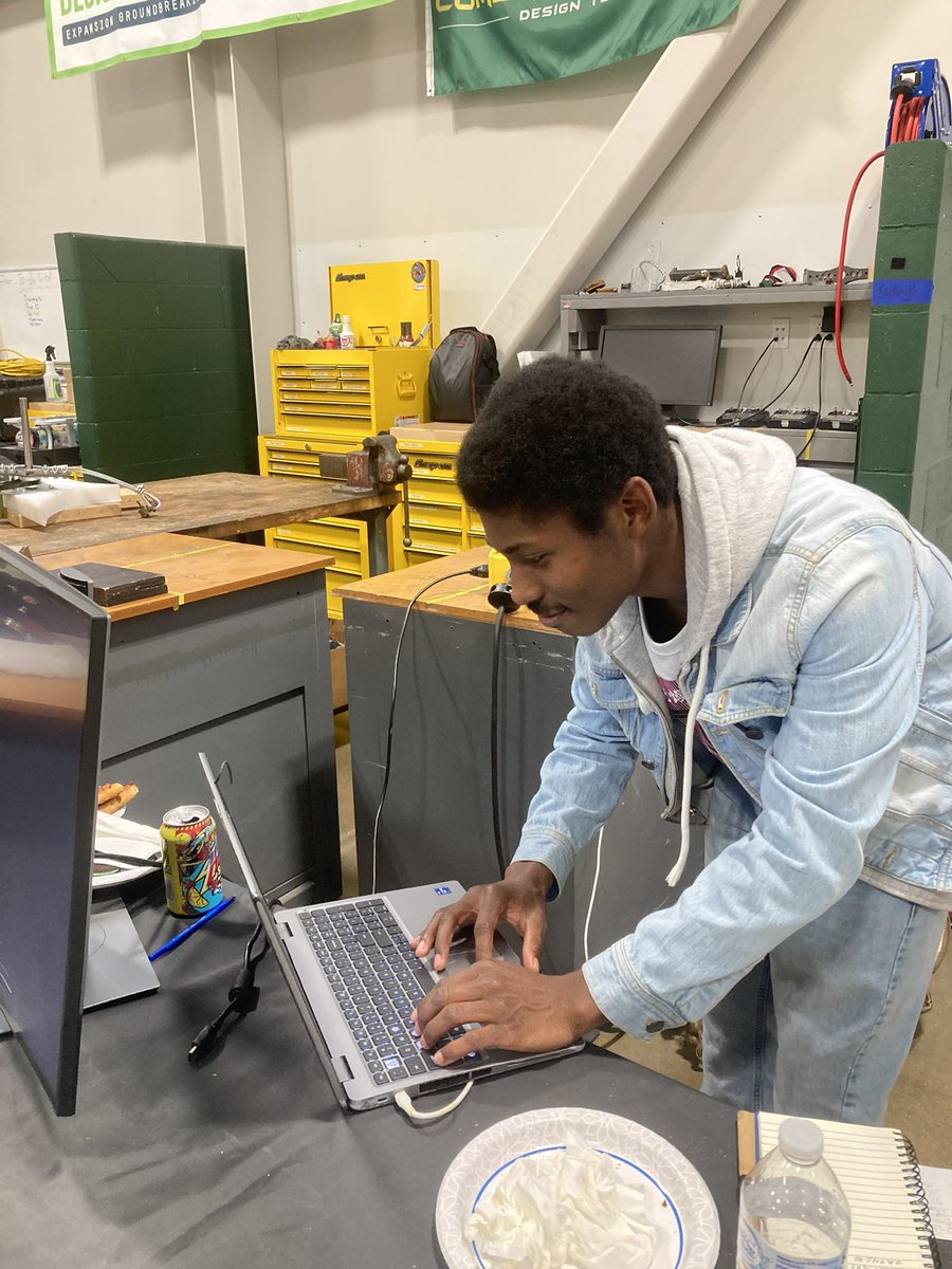 mst_sustainable's tweet image. This week we finally got our bay in the SDELC, this is just the beginning! #sustainability #StaySUSE #verticalfarming #sustainable #mst #msandt #sdelc #engineering #sustainableengineering