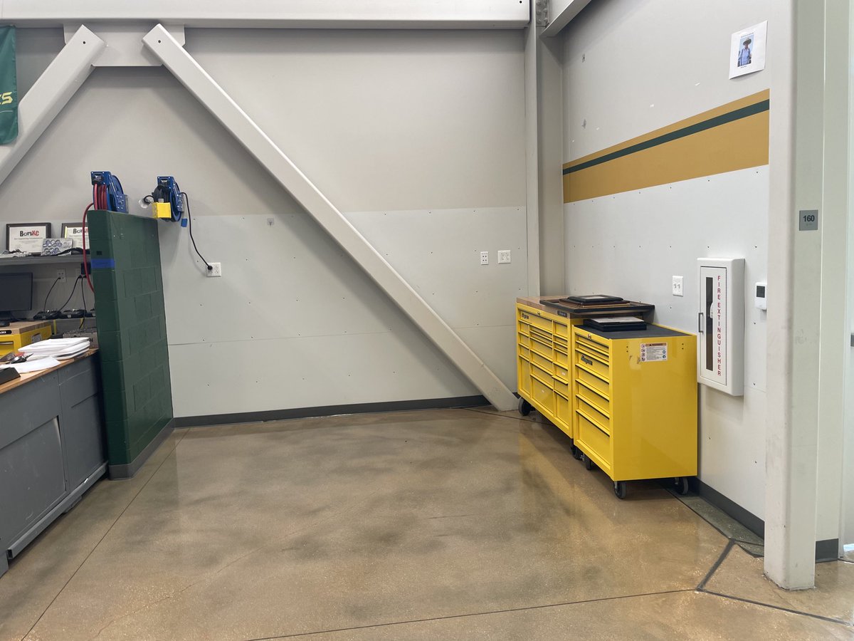 mst_sustainable's tweet image. This week we finally got our bay in the SDELC, this is just the beginning! #sustainability #StaySUSE #verticalfarming #sustainable #mst #msandt #sdelc #engineering #sustainableengineering