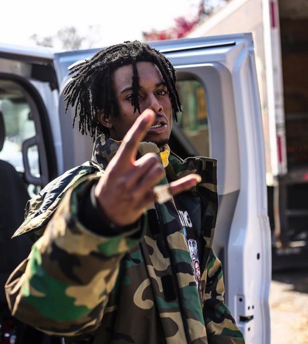 lottareds's tweet photo. ITS PLAYBOI CARTI’S BIRTHDAY OMFGGGGG AHHHHH LETS GOOOOOO https://t.co/jKvD9kBVdi