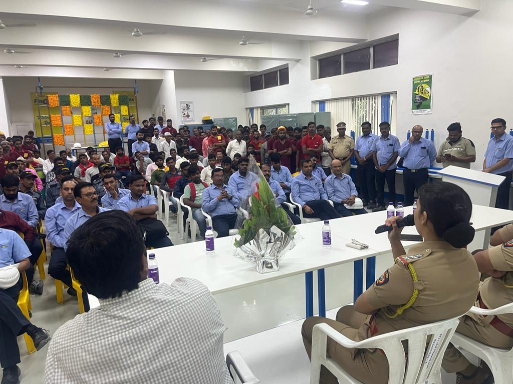 HIGHWAY POLICE PUNE tweet media