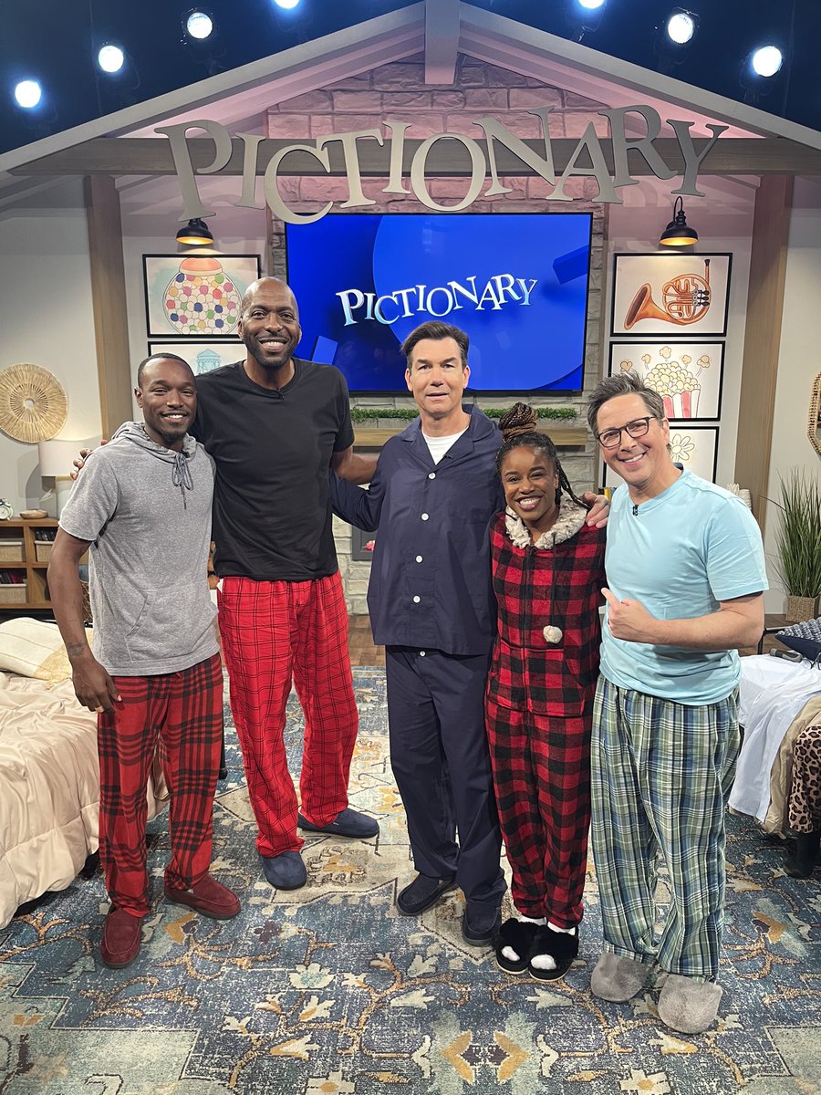 JBestBBall's tweet image. It’s PREMIERE WEEK for @Pictionaryontv hosted by #JerryOConnell and I’m going to be on the show this season!! Let’s see how me and John Salley do on the same team. Tune in and be on the lookout for my episode. #pictionary #foxfirstrun