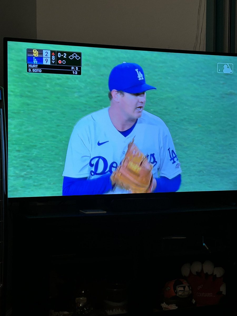 Christina ☤ tweet media