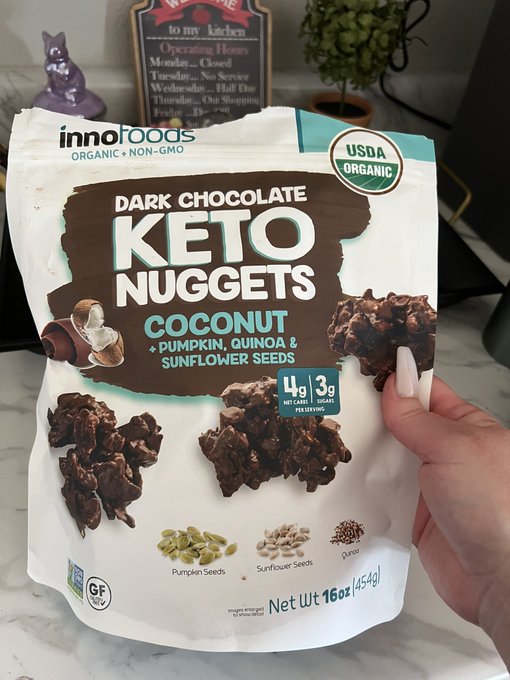 Posting travel date&rsquo;s tomorrow. Snacks and then bed. Goodnight! https://t.co/62SGiXYPUZ<a href="/tag/spoiled"class="tags"><span>#spoiled</span></a><a href="/tag/naughty"class="tags"><span>#naughty</span></a>