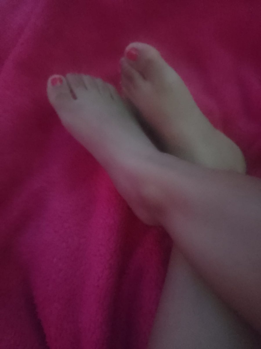 Kissany94's tweet photo. Quieres venir y probarlos?  Lo nuevo de #Polvorita 🔥🥵🫦

Venta de contenido personalizado 😏🔥🤭 envía DM pars conocer los detalles 

#feetfinder #feetfethish  #feetpicsforsales #feetfetiche  #sexy https://t.co/ozVj8vDoSW