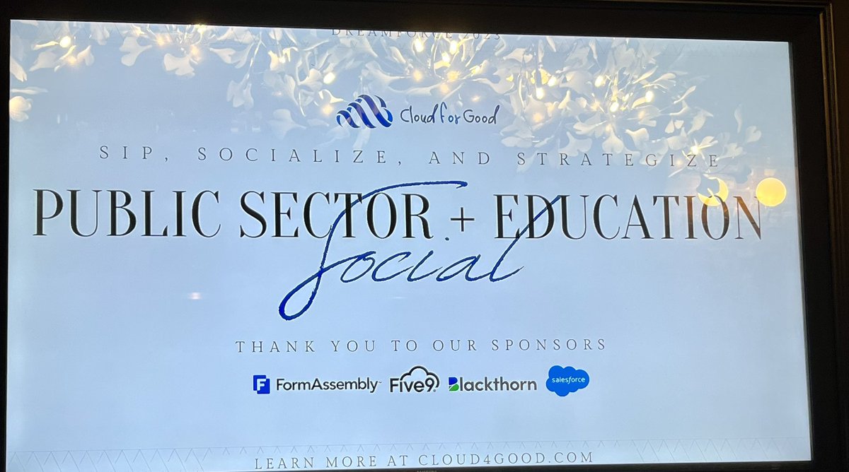 LisaLisajm5's tweet photo. A great event and non profit to be involved with. @cloud4good and @Five9 bringing it together during #DF23 . @VCAnderson76 @etroiano @vegas_deen https://t.co/SDF0Qr94w1