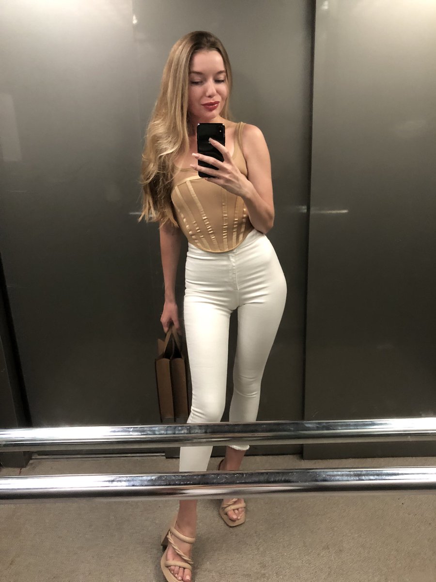 Good morning 😜🐈‍⬛#NFTCommmunity