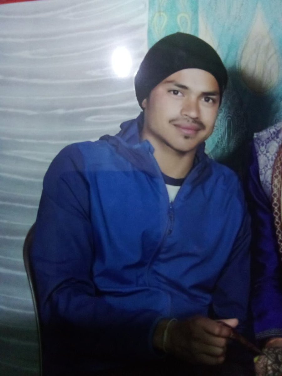 Anubakshi8's tweet photo. Homage to

LANCE NAIK RUCHIN SINGH RAWAT 
9 PARA SF 
on his BIRTHANNIVERSARY today..

Lance Naik RUCHIN hailing from Uttrakhand made SARVOCH BALIDAN on 5th May 2023 in Rajouri #OpTrinetra
Happy Birthday 🎂 Warrior 

#amarbalidani https://t.co/t1NorC4tHL