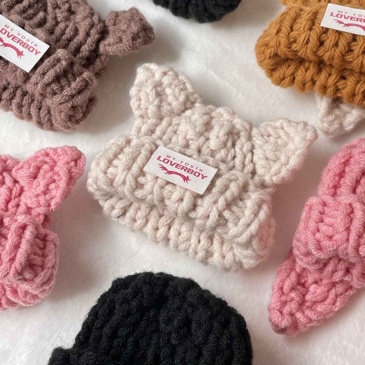 my_youth_made's tweet image. ੈ♡˳   

#RT 추첨 한분께 뜨개모자를 드려요.

𝑳𝑶𝑽𝑬𝑹𝑩𝑶𝒀  10cm 인형용 뜨개 모자 8차 판매  

롭이어(토끼)🐰크림,블랙,핑크 /  
고양이🐱크림,블랙,블루,핑크,레드 / 
여우 🦊 / 곰돌이 🐻 

🗓️ 9월 13일(수) 21:00 ~ 9월 19일(화) 21:00

🔗 witchform.com/deposit_form/4…