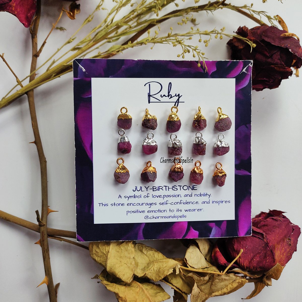 JaipurjewelsP's tweet photo. BEAUTIFUL RUBY CONNECTOR 💕#ruby #julybirthstone #customisedjewelry #bohojewelry #statementjewelry #womanjewelry #rawstoneconnector #birthstoneconnector #gemstonejewelry #electroplated #GaneshChaturthi #RamMandir #Encounter #BhumiPednekar #Anitta #Taylor #KarolG #Deserved #selena https://t.co/PFKDKC2Nft
