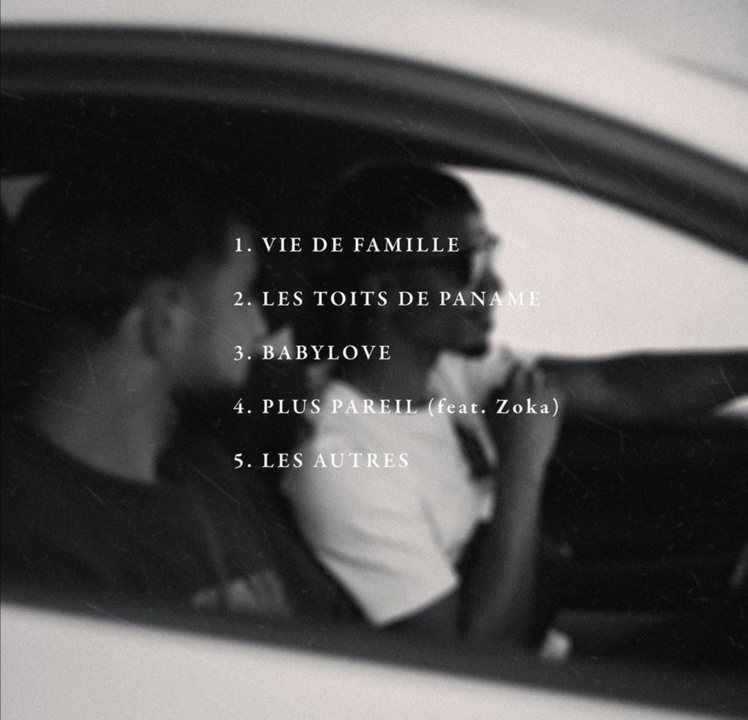 16x16FR's tweet image. #TRACKLIST : Découvre la tracklist du projet "Avec le temps" de Kaisy à paraître le 22 Septembre !
Feat : @cs_zoka 
#Kaisy