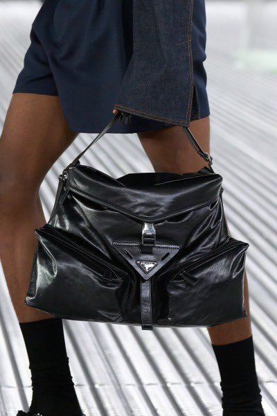 highendfashn's tweet photo. Prada s/s 2024 menswear https://t.co/GqVoFpisMT