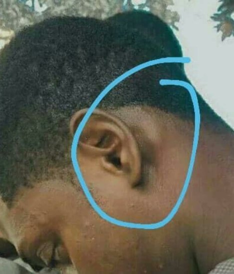 Davidalex65's tweet photo. @WizkidFC______ @iammohbad @iammohbad_ @X @Twitch @BellaShmurda @instablog9ja @bellanaija @Grimezsz @BoomplayNigeria @Lindaikeji_Blog Twin brother u should have wait let see ....
Why is life like this 

Why https://t.co/sz6ehmierO